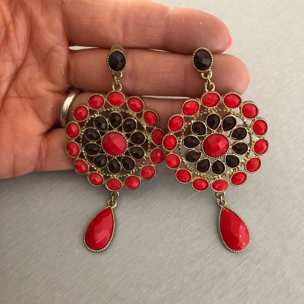 Costume jewelry earrings